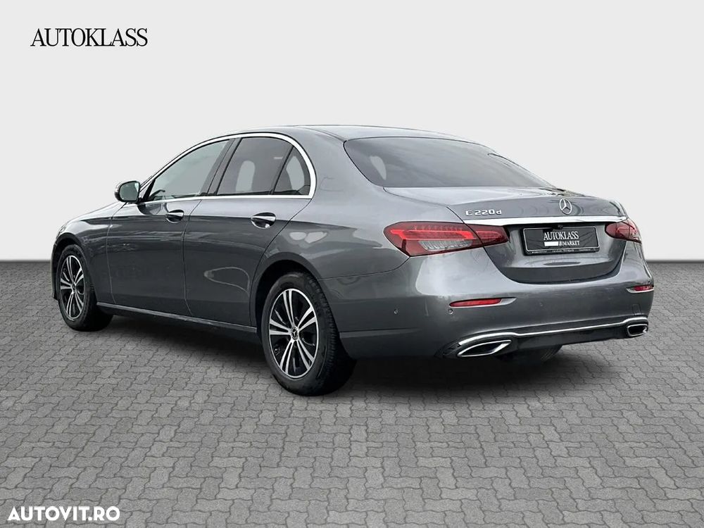 Mercedes-Benz E 220 d 9G-TRONIC Avantgarde - 3