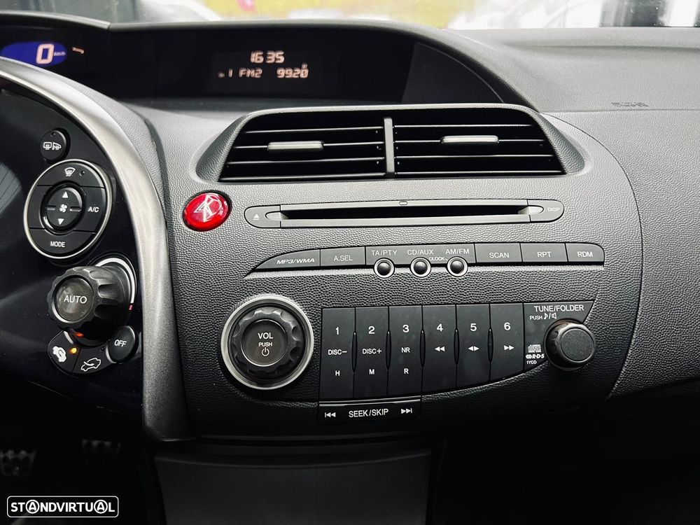 Honda Civic 1.4 Sport EC - 17