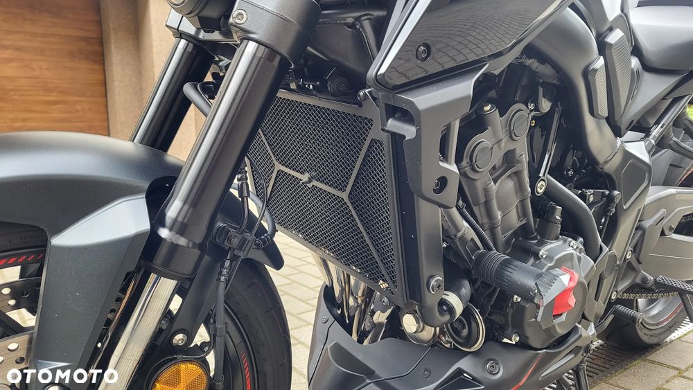Honda CB - 29