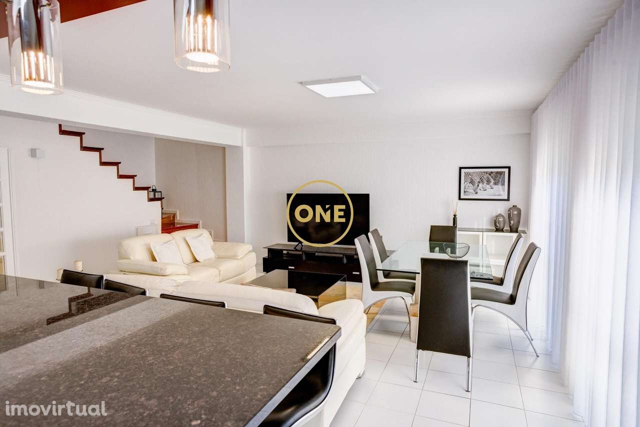 Apartamento T3 Duplex Renovado – Aver-o-Mar, Póvoa de Varzim - Grande imagem: 2/15