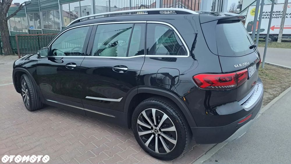 Mercedes-Benz GLB - 5