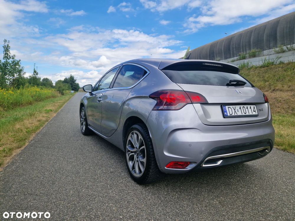DS Automobiles DS 4 - 7
