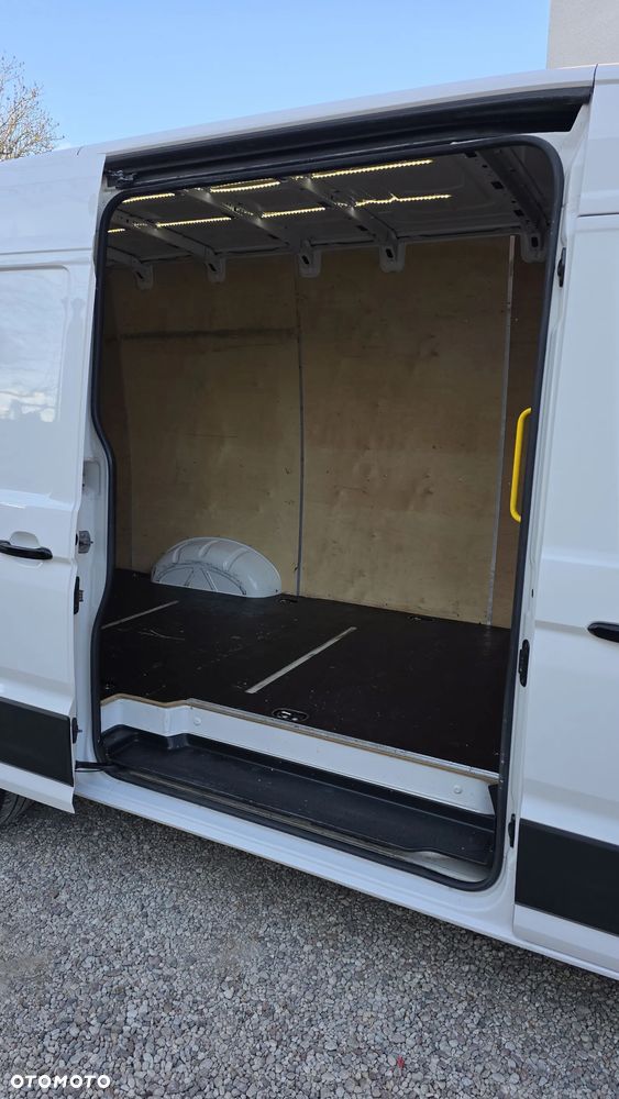 Volkswagen Crafter - 16