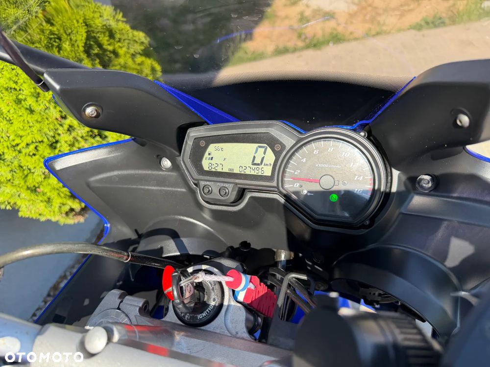 Yamaha FZ - 25