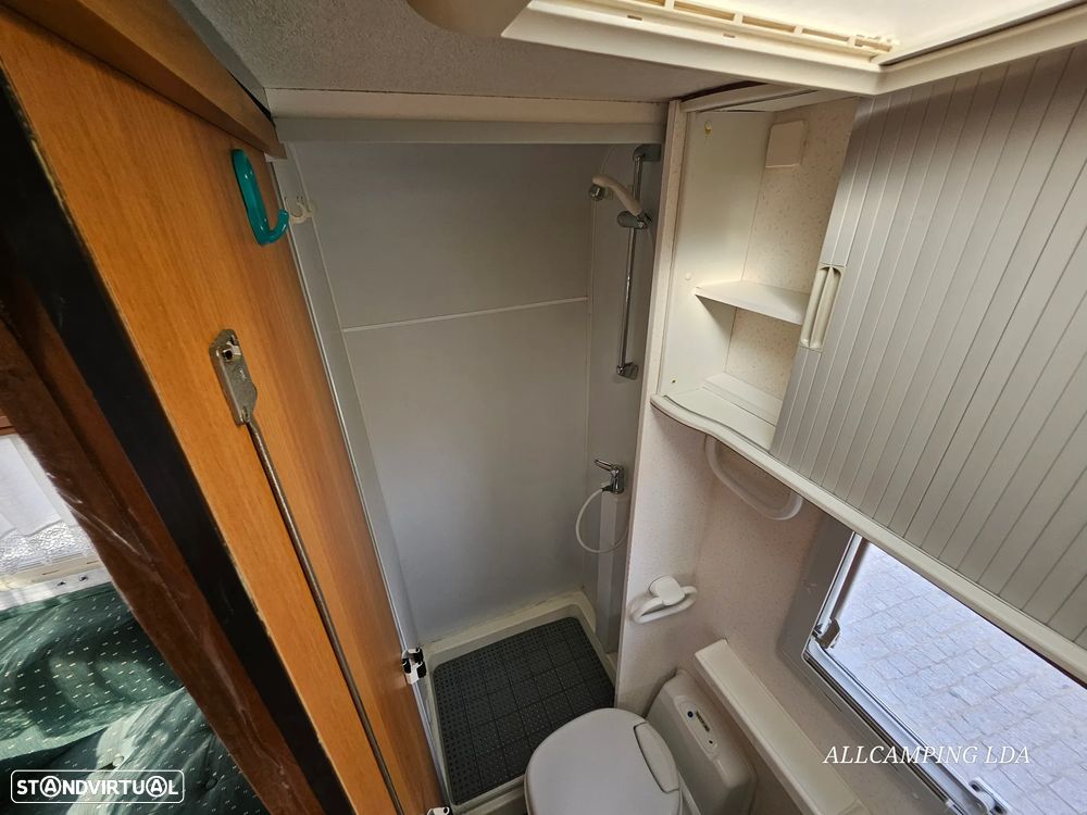 Benimar Europe 6000 NACIONAL 6 LUGARES COM AC - 18