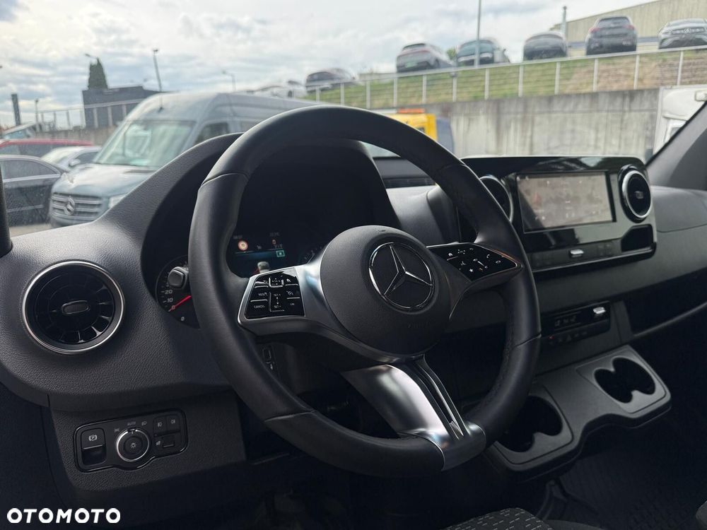Mercedes-Benz Sprinter Sprinter 319 CDI - 16