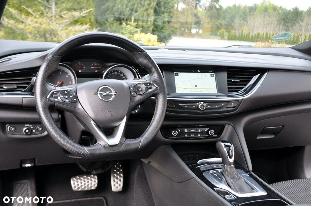Opel Insignia - 29