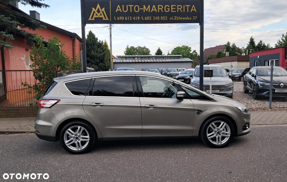 Ford S-Max - 6