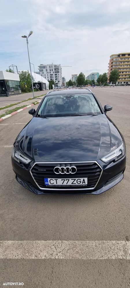 Audi A4 Avant 2.0 TDI quattro Stronic - 10