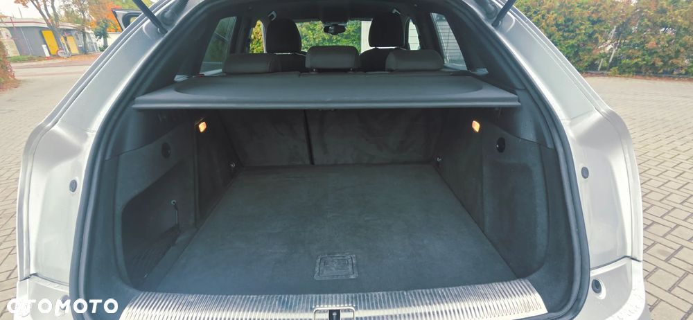 Audi Q3 2.0 TDI Quattro S tronic - 29