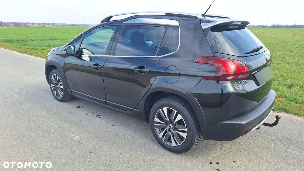 Peugeot 2008 1.2 Pure Tech Active EU6 - 9