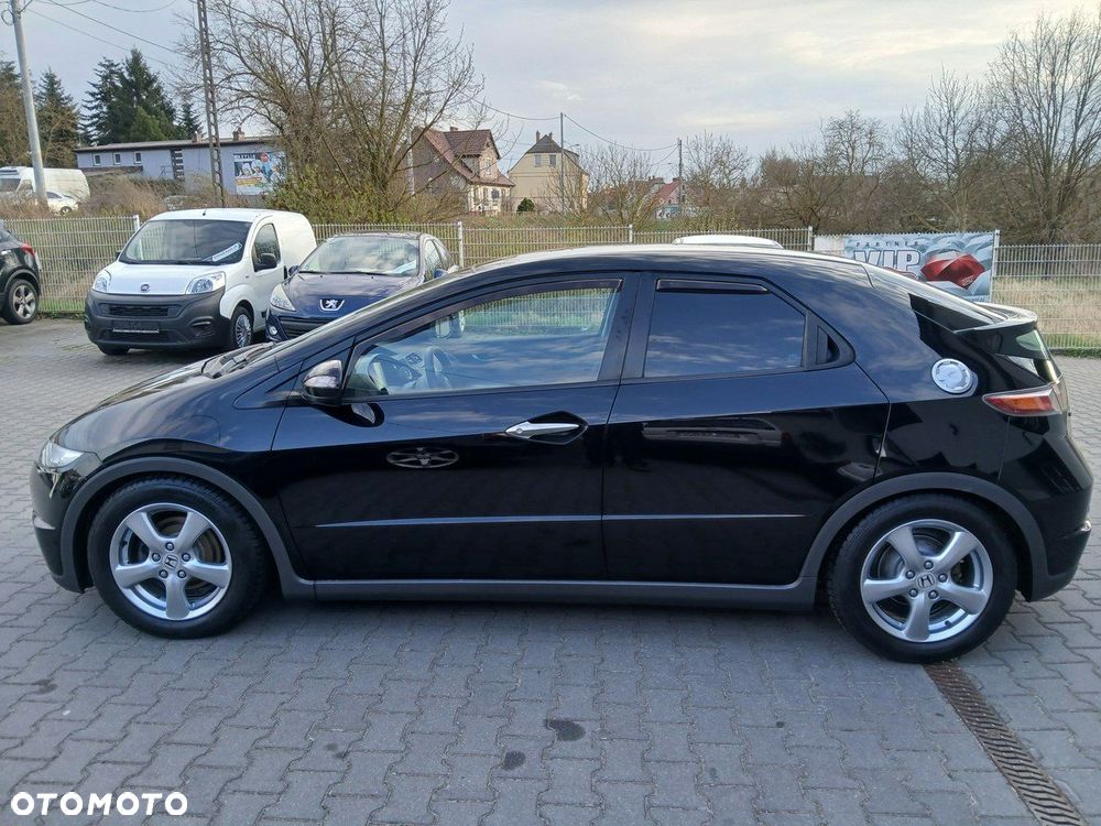 Honda Civic 1.8 Executive - 8
