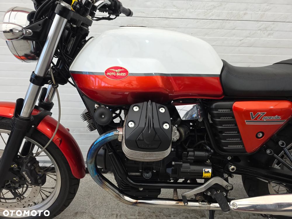 Moto Guzzi V7 - 10