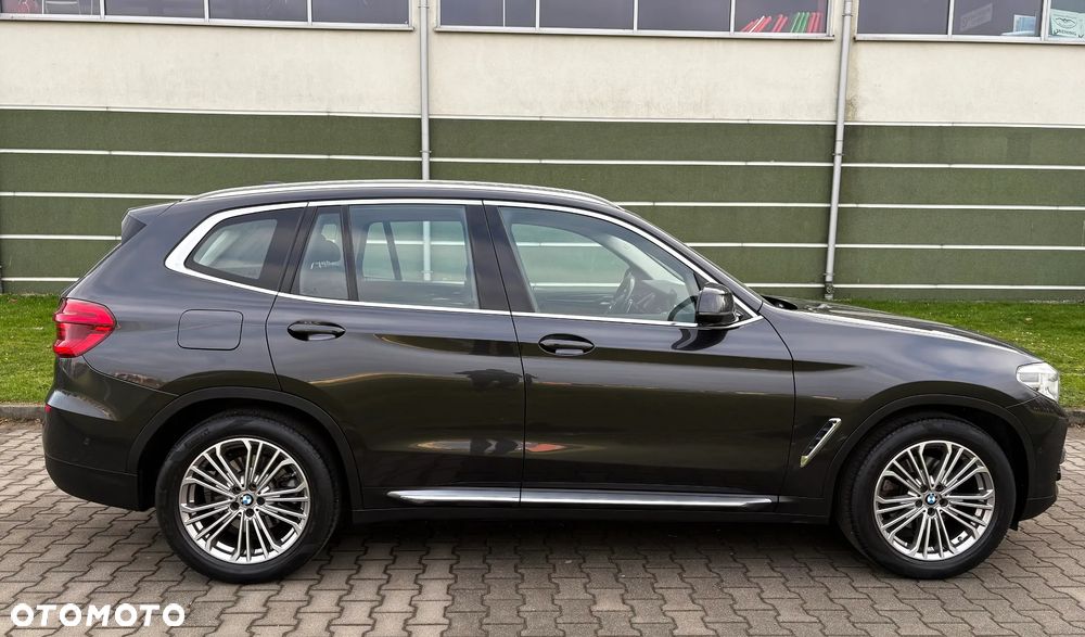 BMW X3 xDrive20d Luxury Line - 20