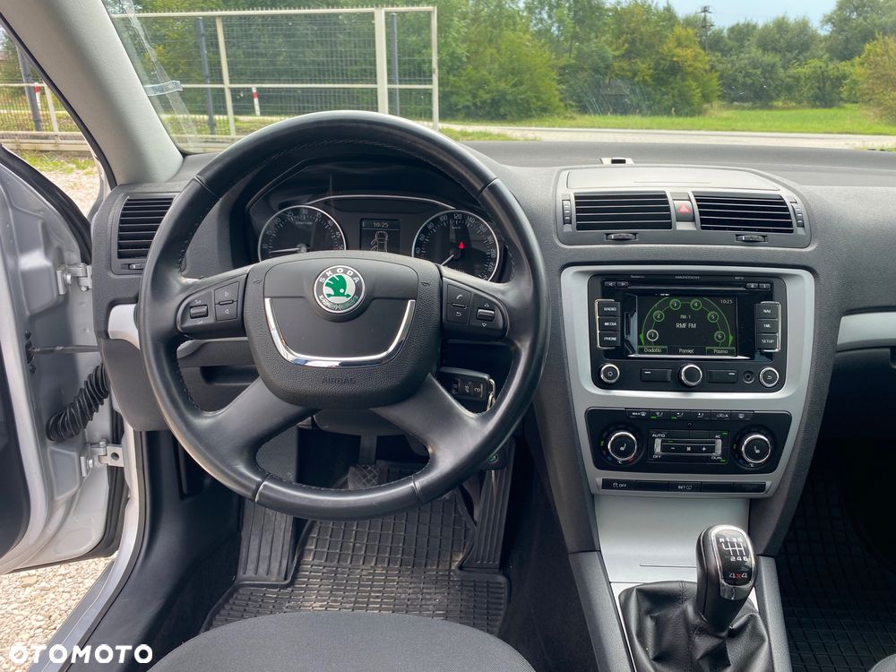 Skoda Octavia 1.6 TDI 4x4 Ambition - 5