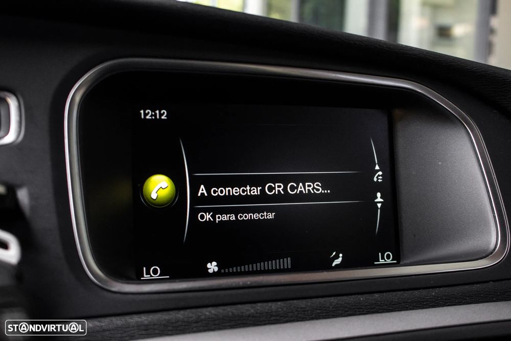Volvo V40 D2 Kinetic - 35