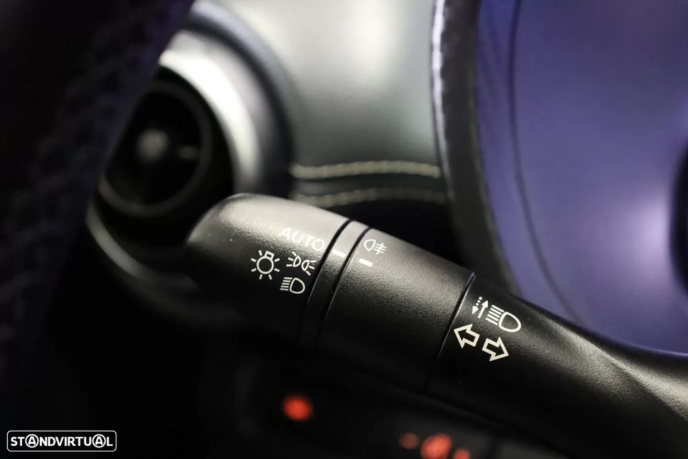 Nissan Juke 1.0 DIG-T Enigma DCT - 39