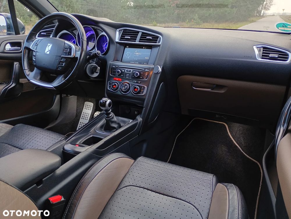 Citroën DS4 BlueHDi 120 S&S Business Class - 25