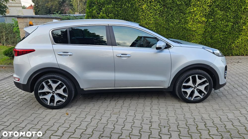 Kia Sportage 2,0 CRDI AWD GT Line - 10