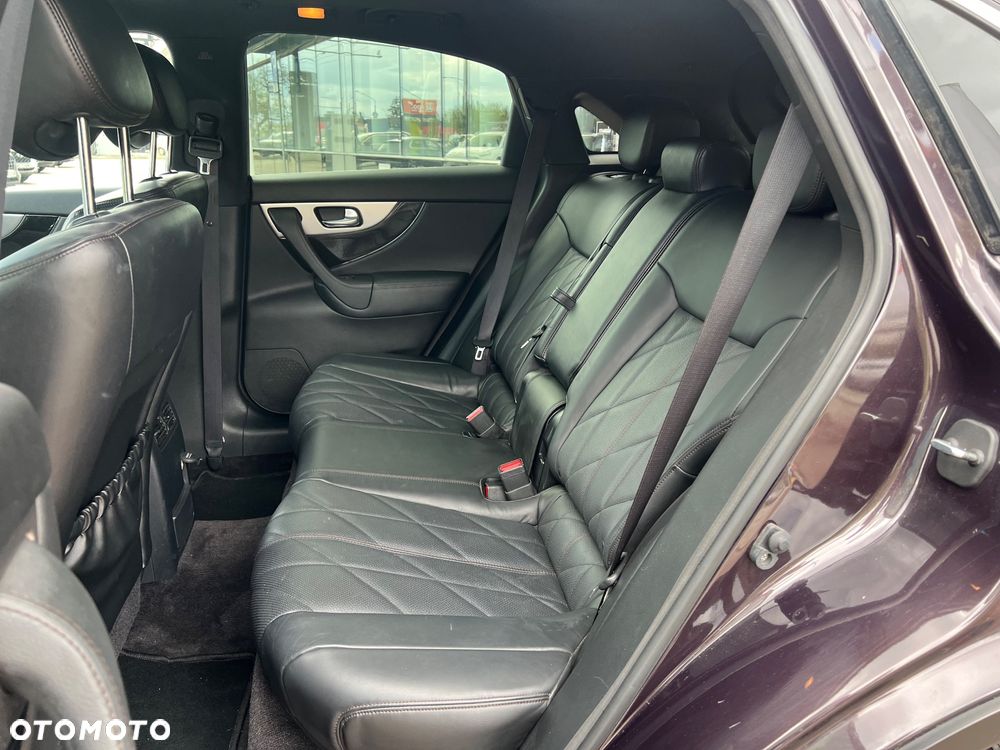 Infiniti QX70 3.0d S Premium - 18