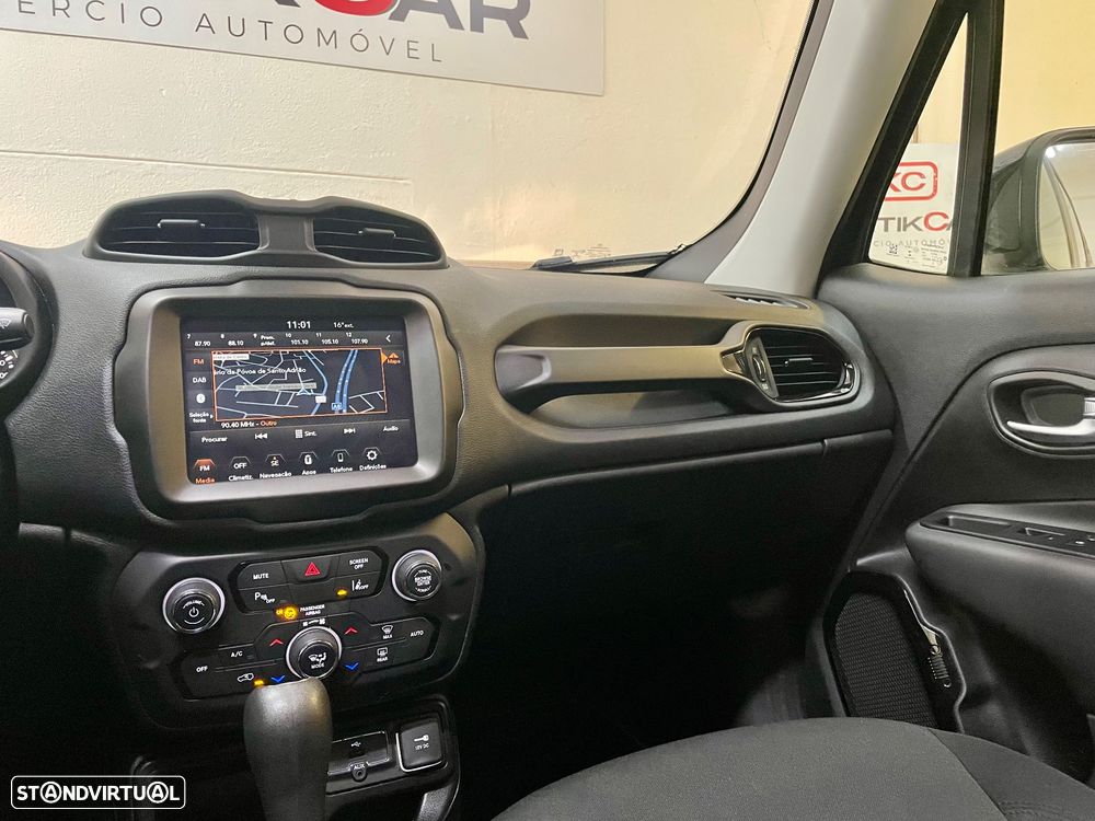 Jeep Renegade 1.3 T Night Eagle DCT - 16