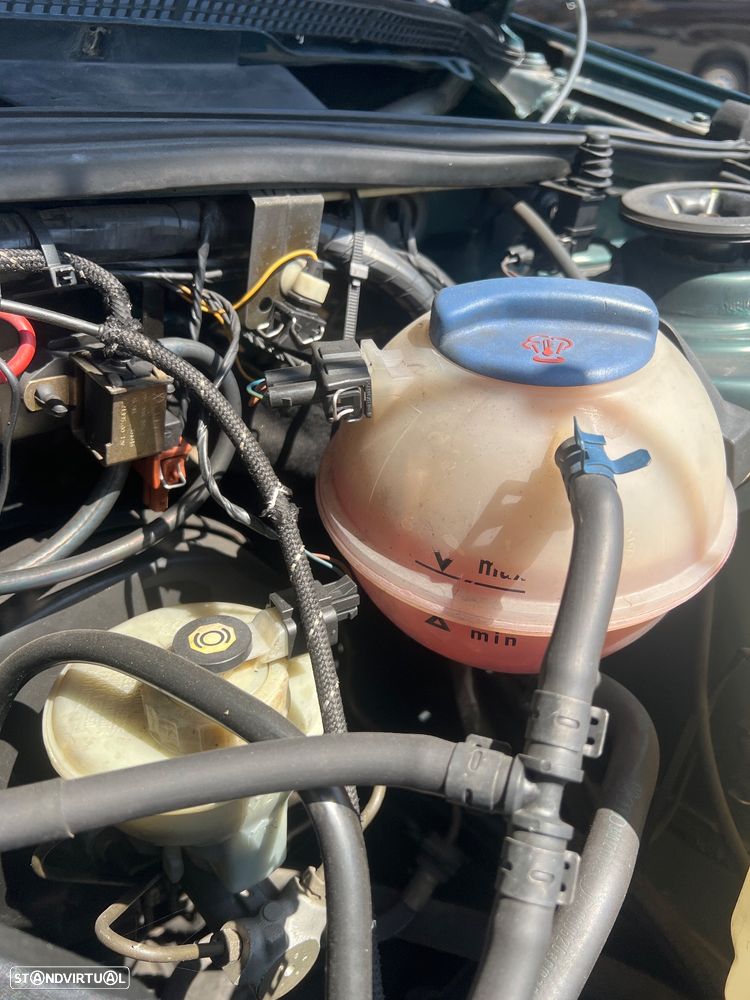 VW Passat 1.9 TDi Confortline - 13