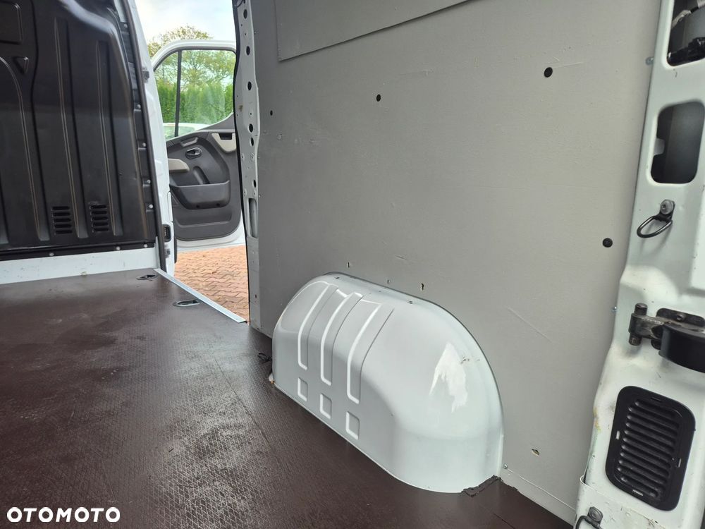 Renault Master - 18