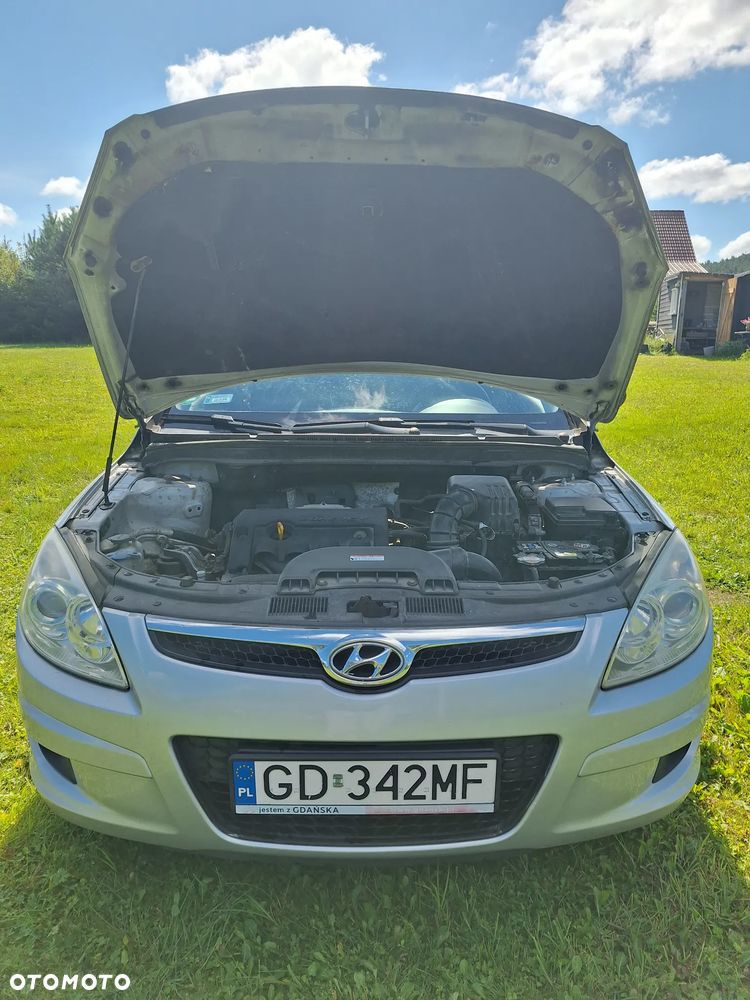 Hyundai i30 1.4 Base - 12