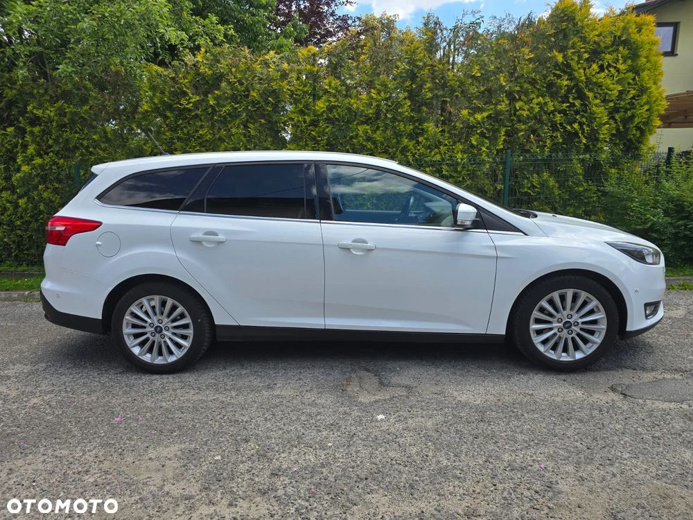 Ford Focus 1.0 EcoBoost Titanium - 14