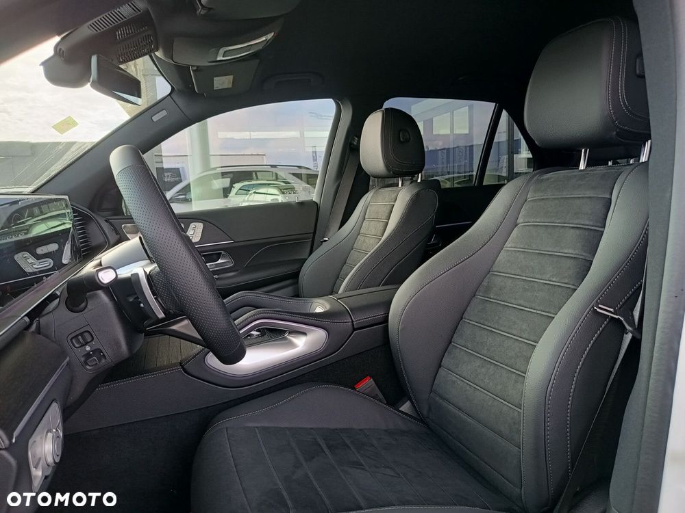 Mercedes-Benz GLE - 33