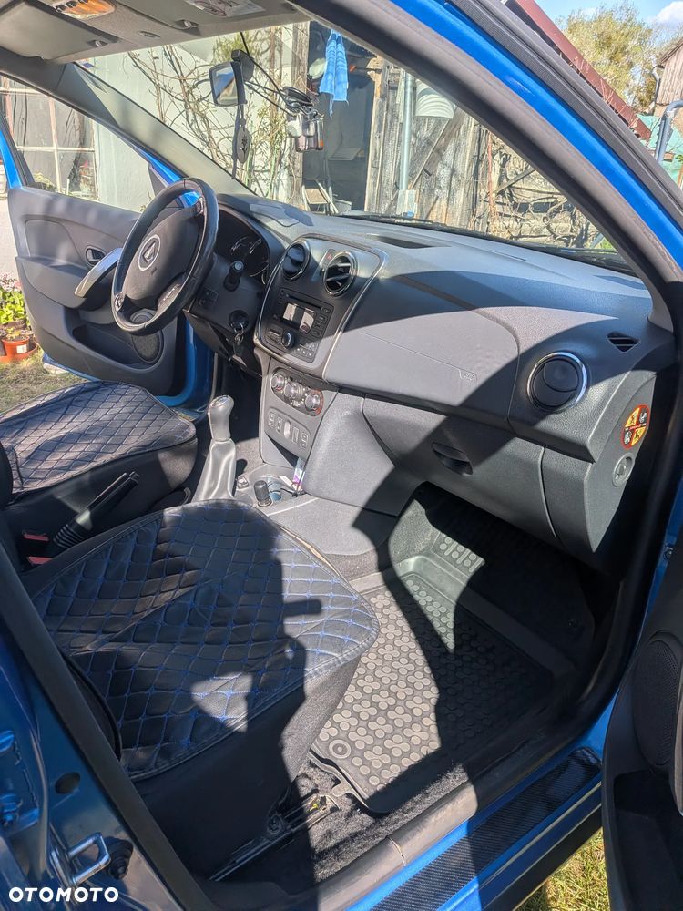 Dacia Sandero 0.9 TCe Laureate - 9