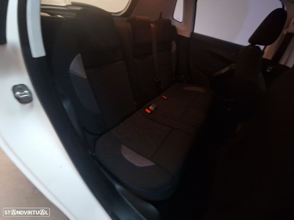 Peugeot 2008 1.6 BlueHDi Style - 15