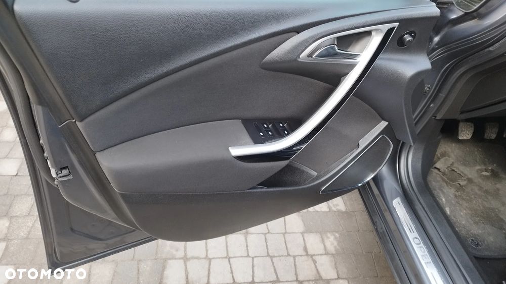 Opel Astra 1.4 Turbo Cosmo - 20