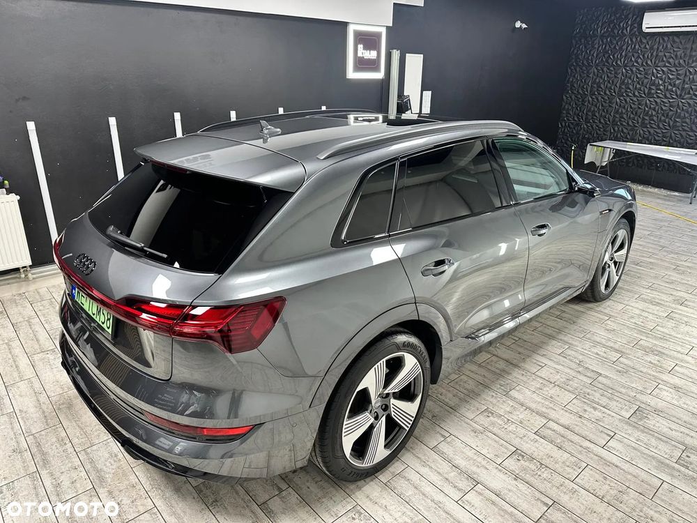 Audi e-tron 55 Quattro S line - 3