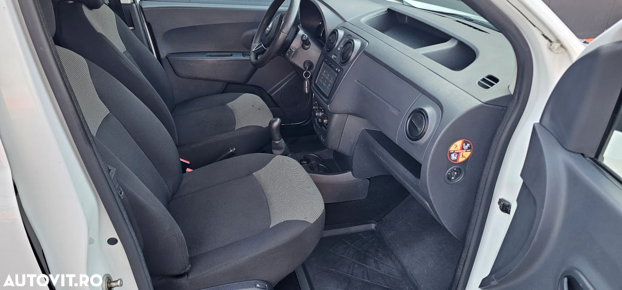 Dacia Dokker dCi 90 Laureate - 7