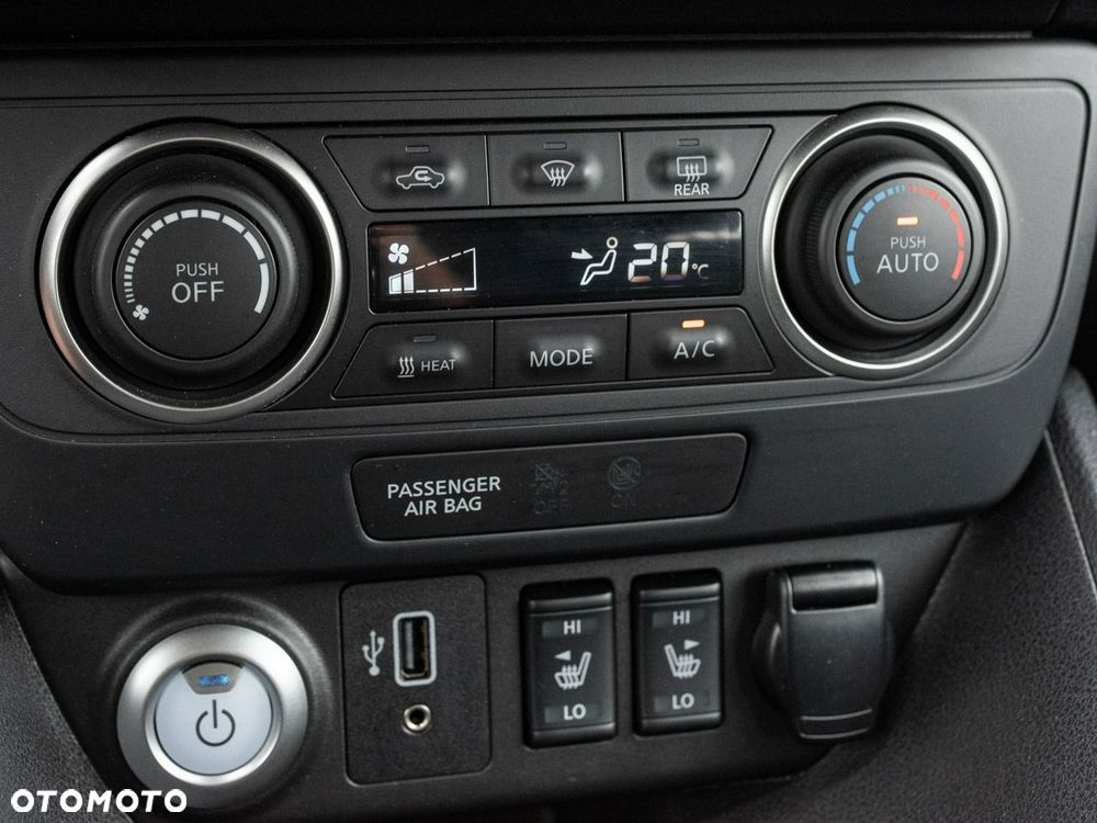 Nissan Leaf 40kWh Acenta - 17