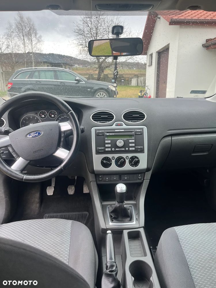 Ford Focus - 9