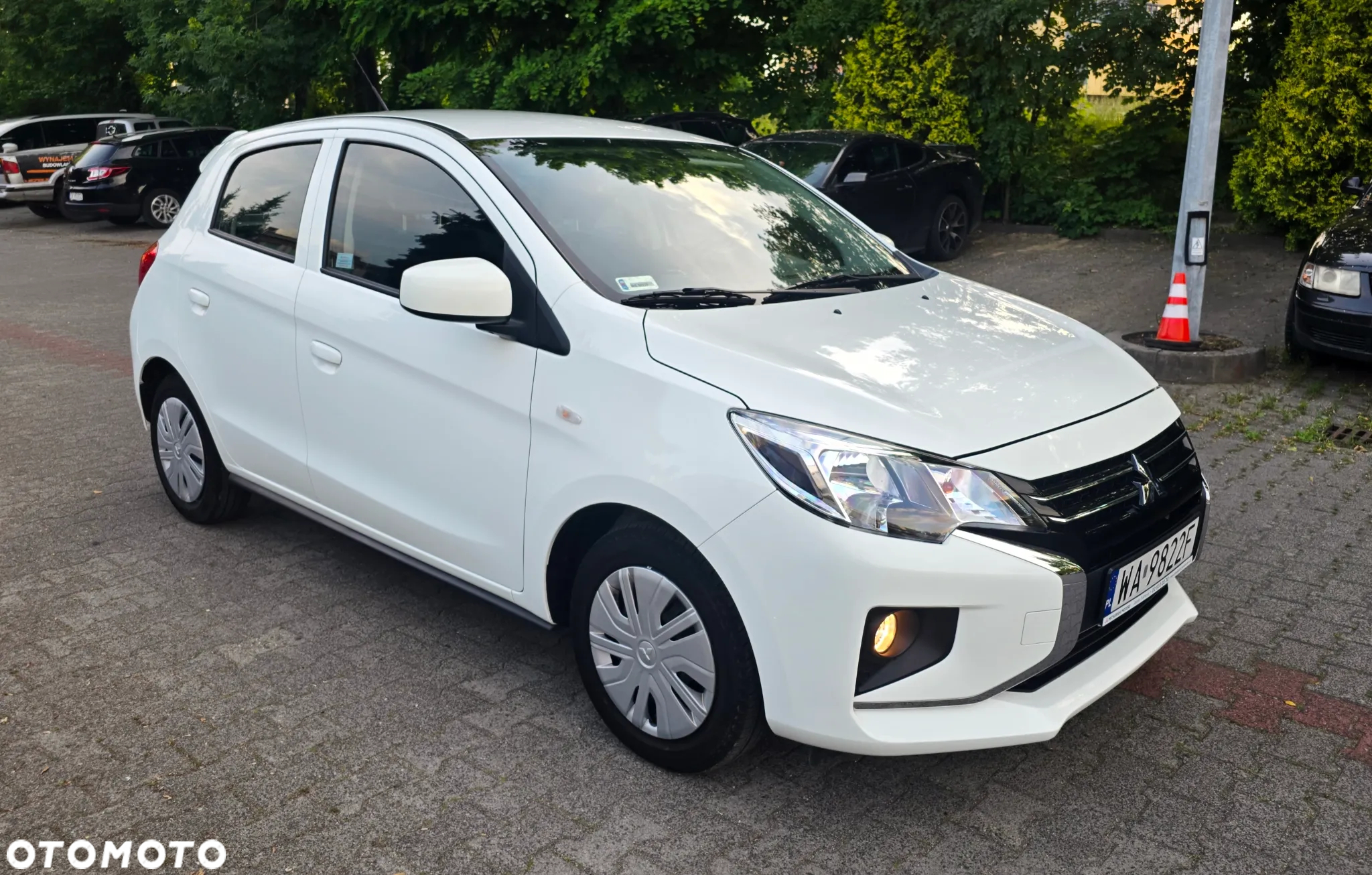 Mitsubishi Space Star 1.2 AS&G Invite - 3