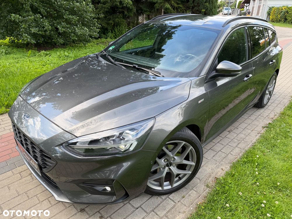 Ford Focus 1.5 EcoBlue Start-Stopp-System ST-LINE - 32