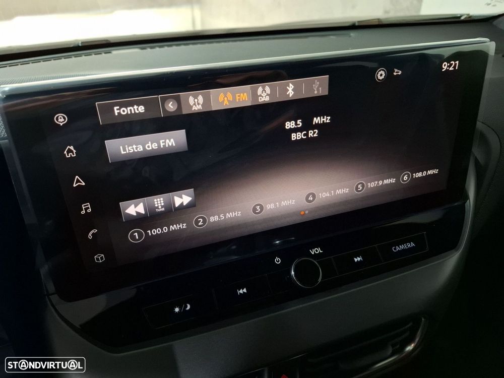 Nissan Juke 1.0 DIG-T N-Connecta - 21
