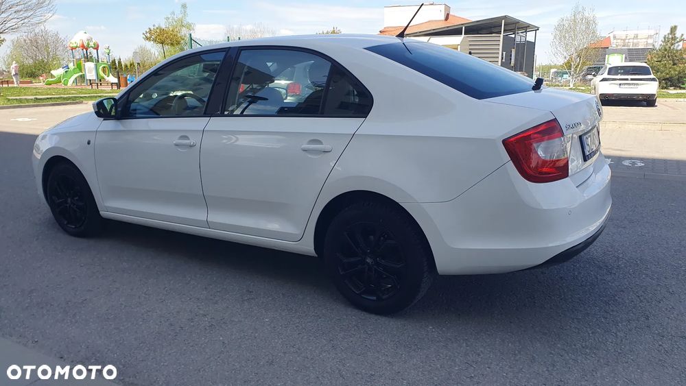 Skoda RAPID - 10