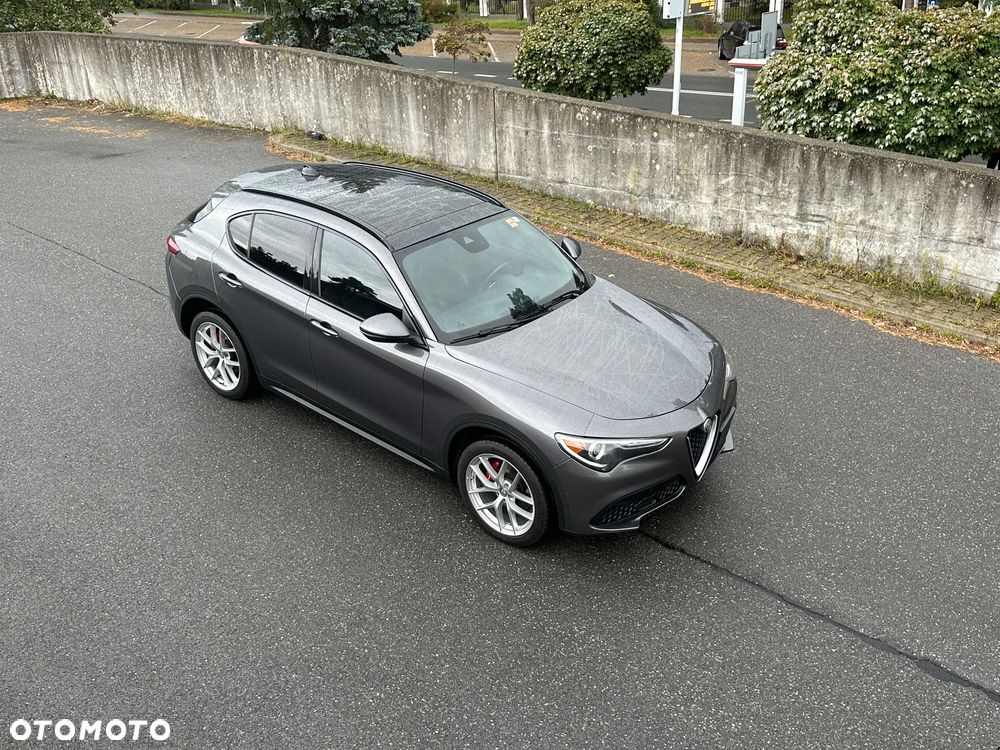 Alfa Romeo Stelvio 2.0 Turbo Veloce TI Q4 - 3