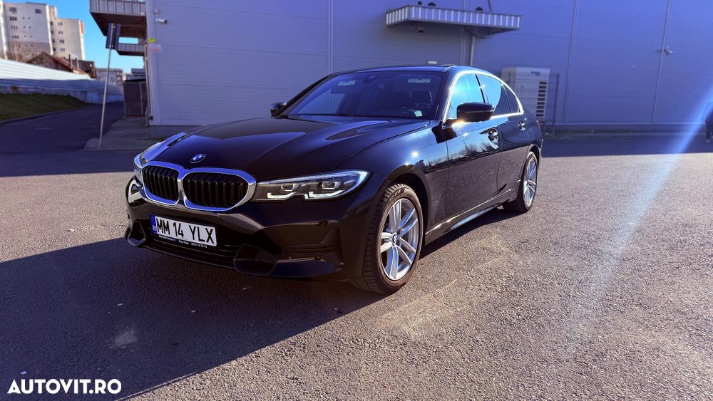 BMW Seria 3 330i xDrive Aut. Sport Line - 1