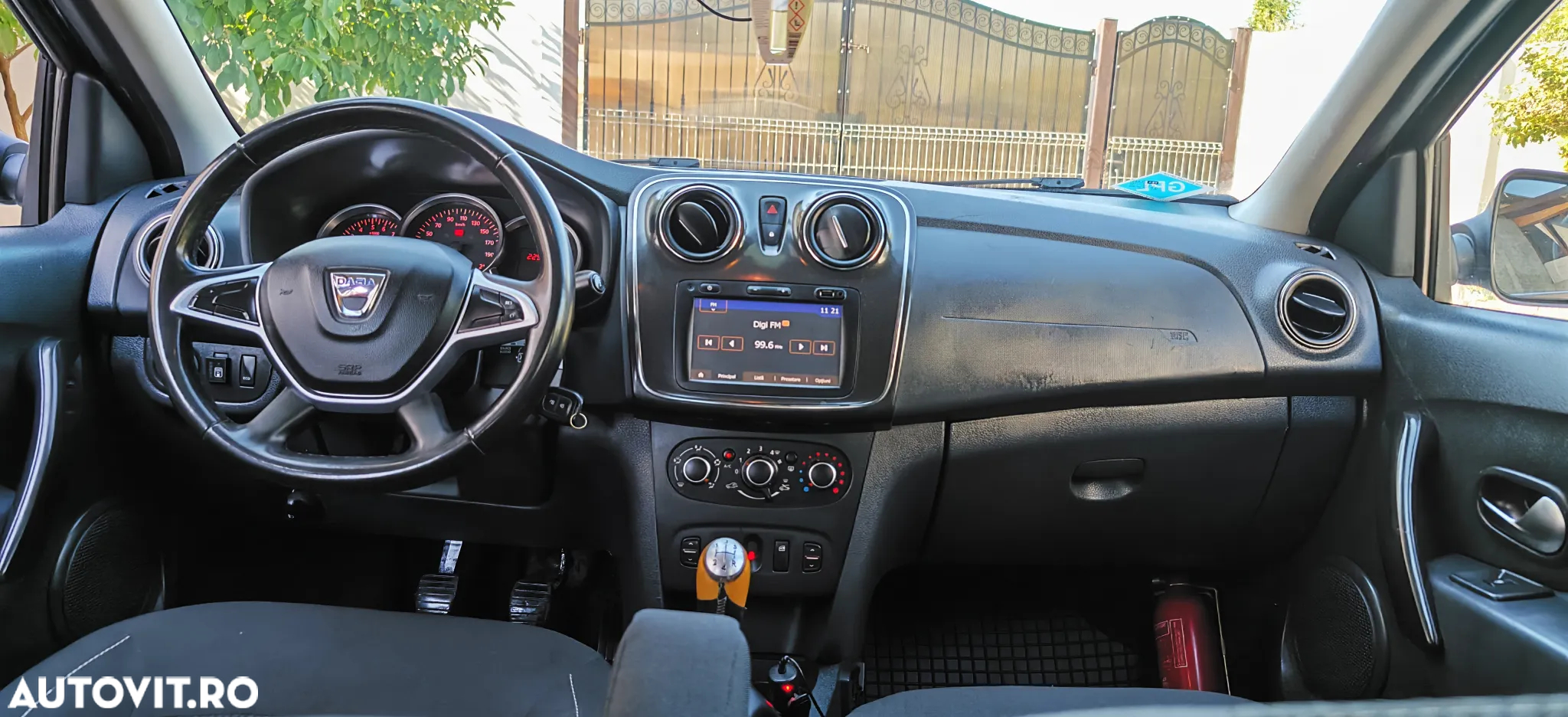 Dacia Sandero - 6