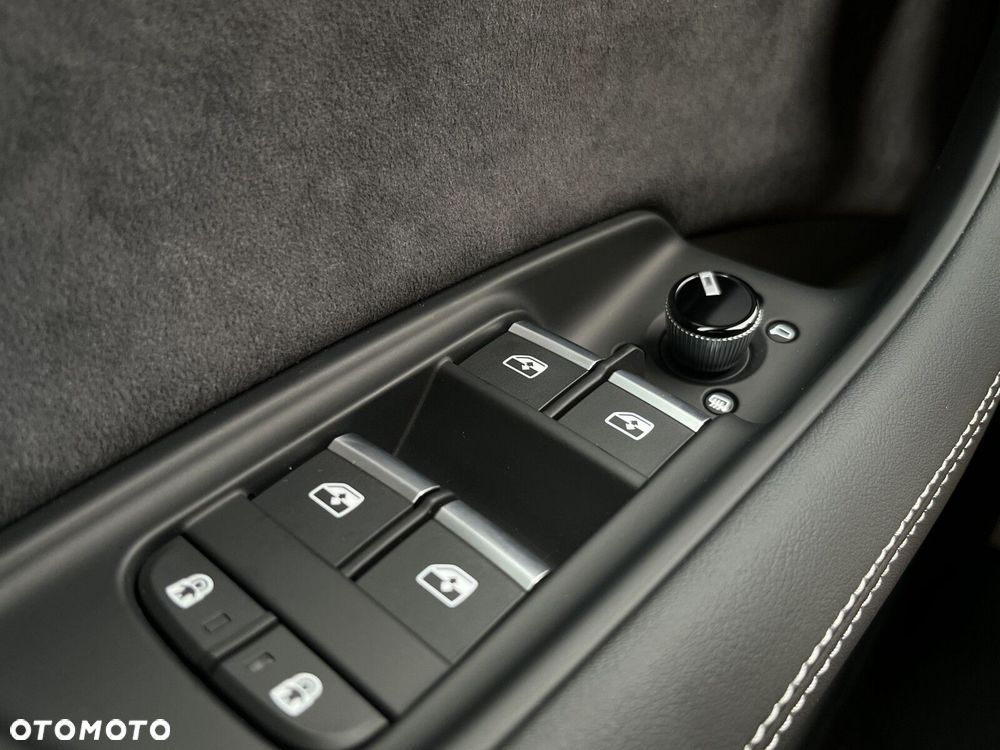Audi Q7 - 36