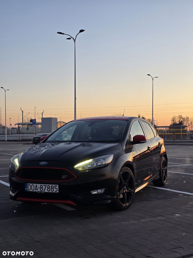 Ford Focus - 1