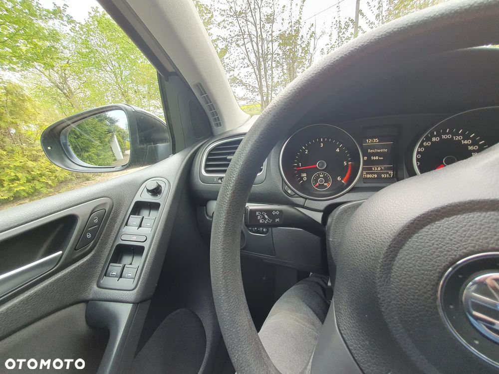 Volkswagen Golf 1.6 TDI DPF Comfortline - 15