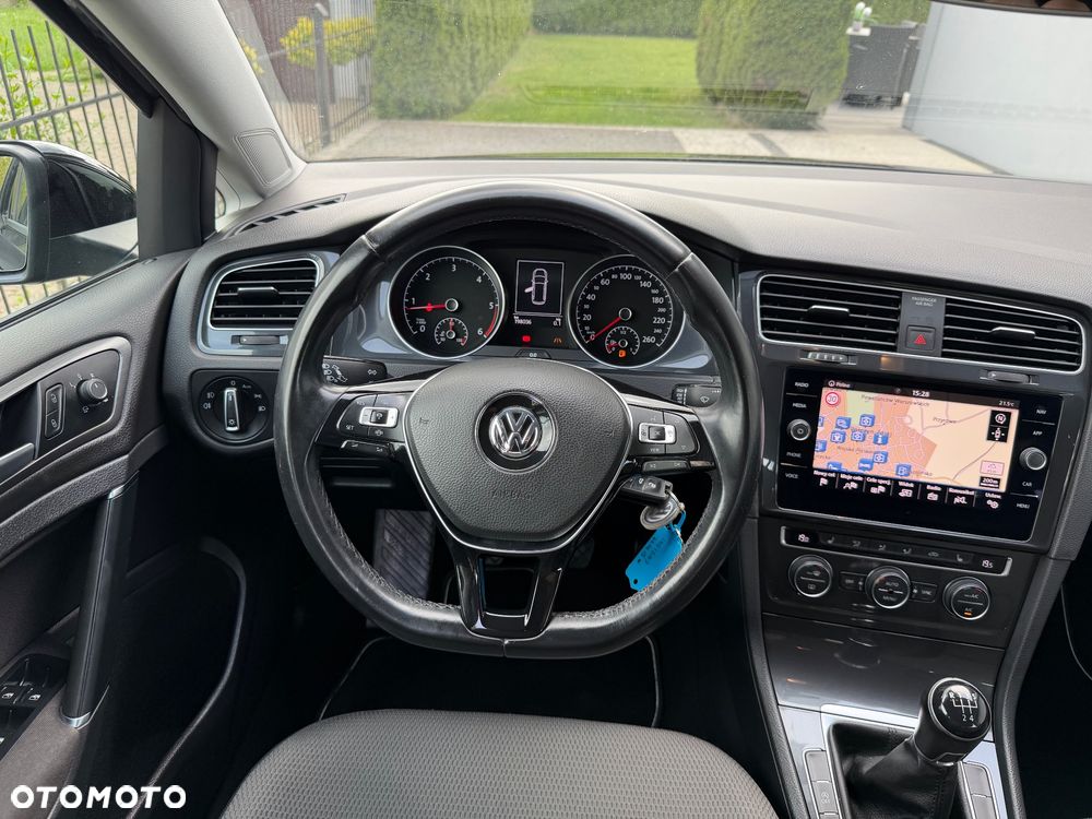 Volkswagen Golf 1.6 TDI BMT Highline - 9