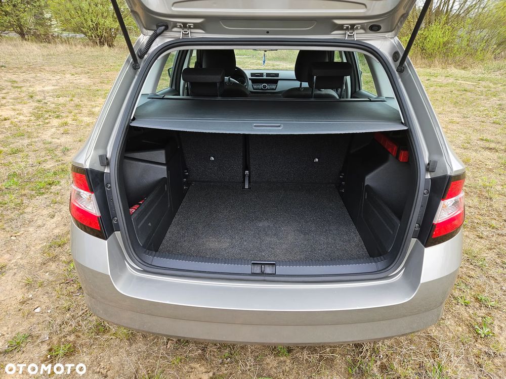 Skoda Fabia 1.2 TSI Active - 14