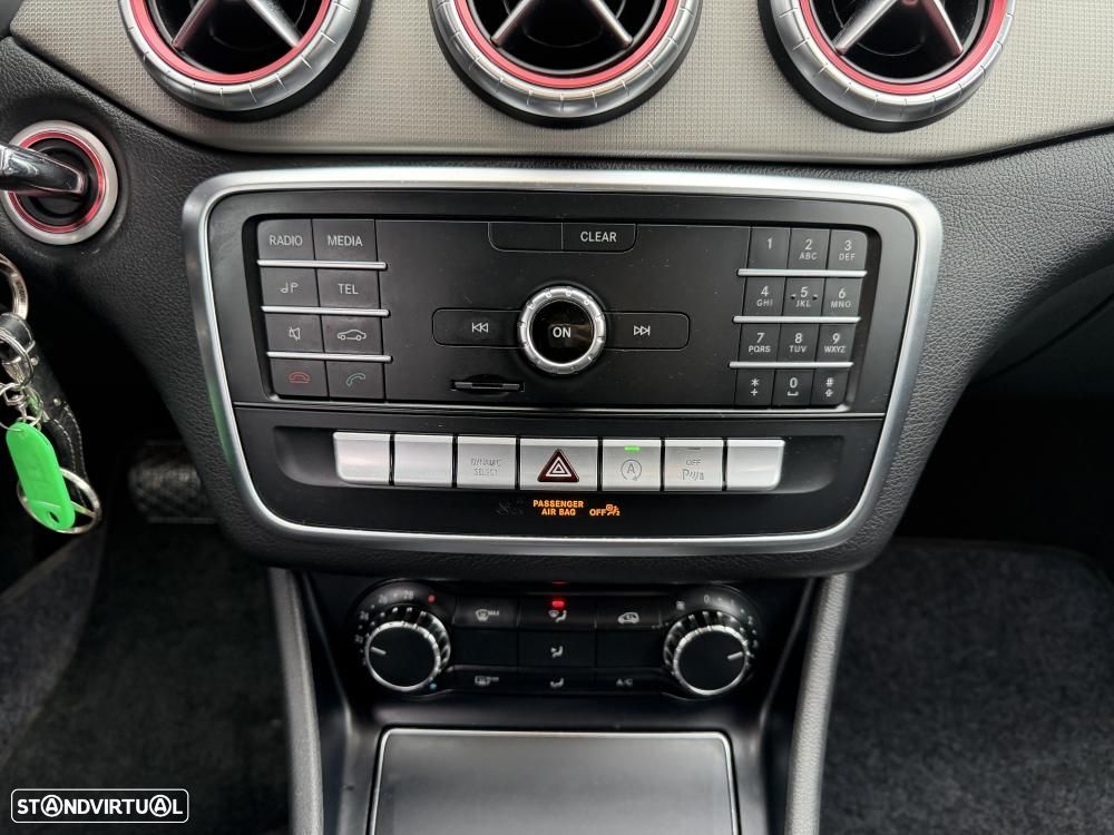 Mercedes-Benz CLA 180 d Shooting Brake Urban Aut. - 27